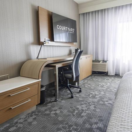 Courtyard By Marriott Cleveland Willoughby Hotel Eksteriør billede