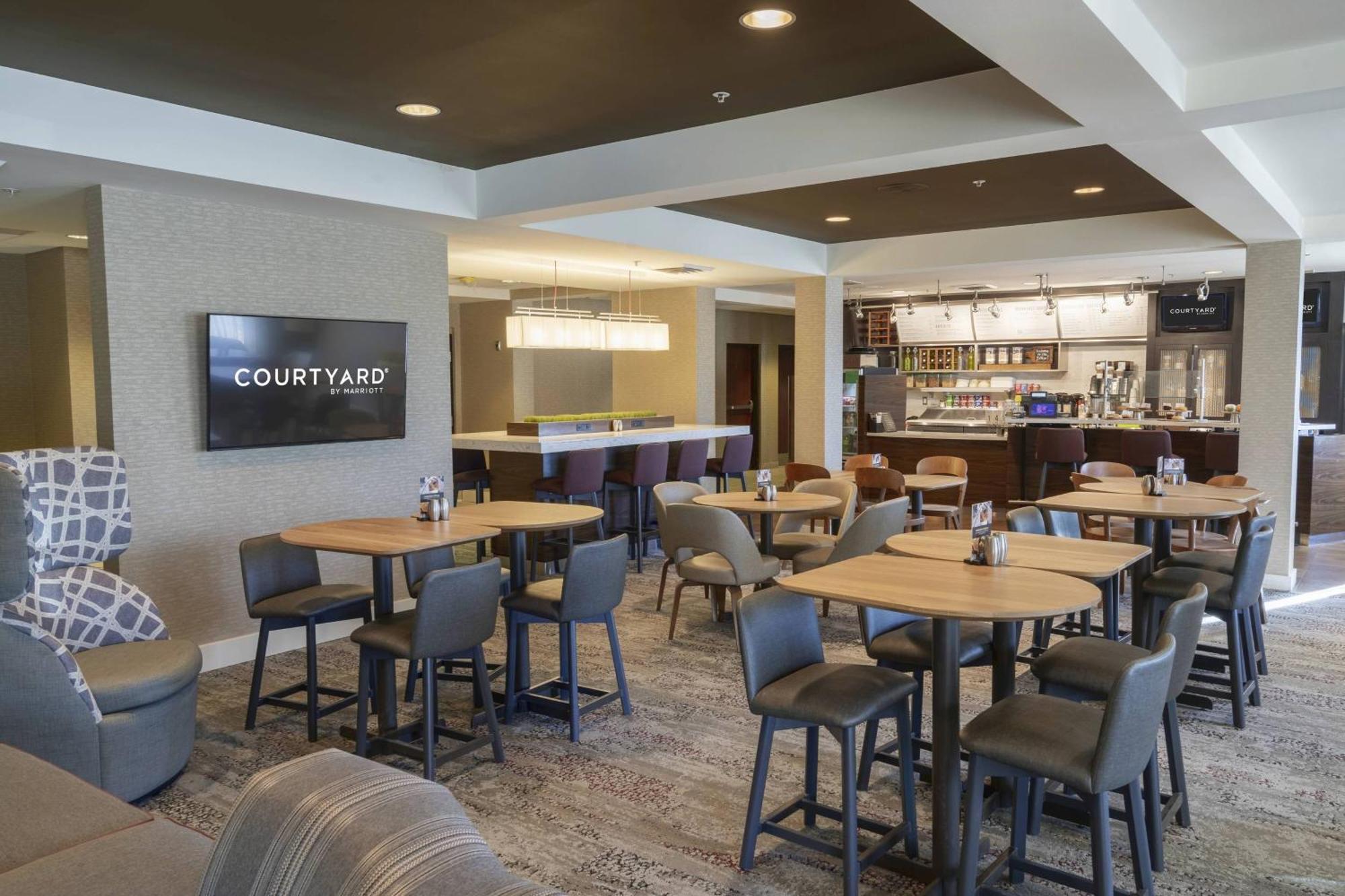Courtyard By Marriott Cleveland Willoughby Hotel Eksteriør billede